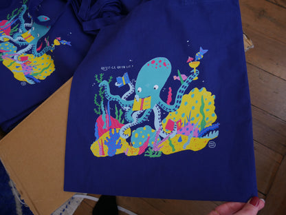 Précommande - Tote bag bleu marine daube de l'été 2025